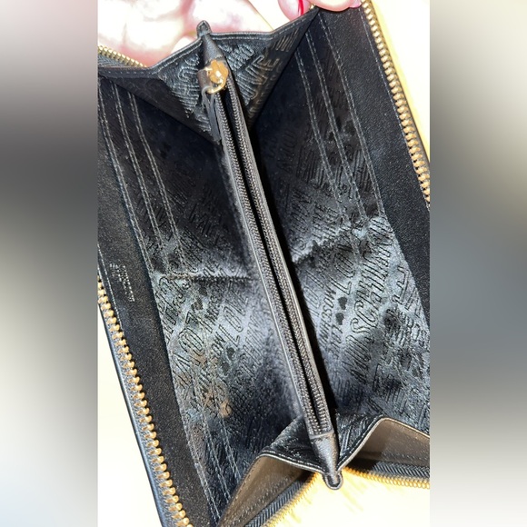 LOVE MOSCHINO WALLET - Picture 2 of 4